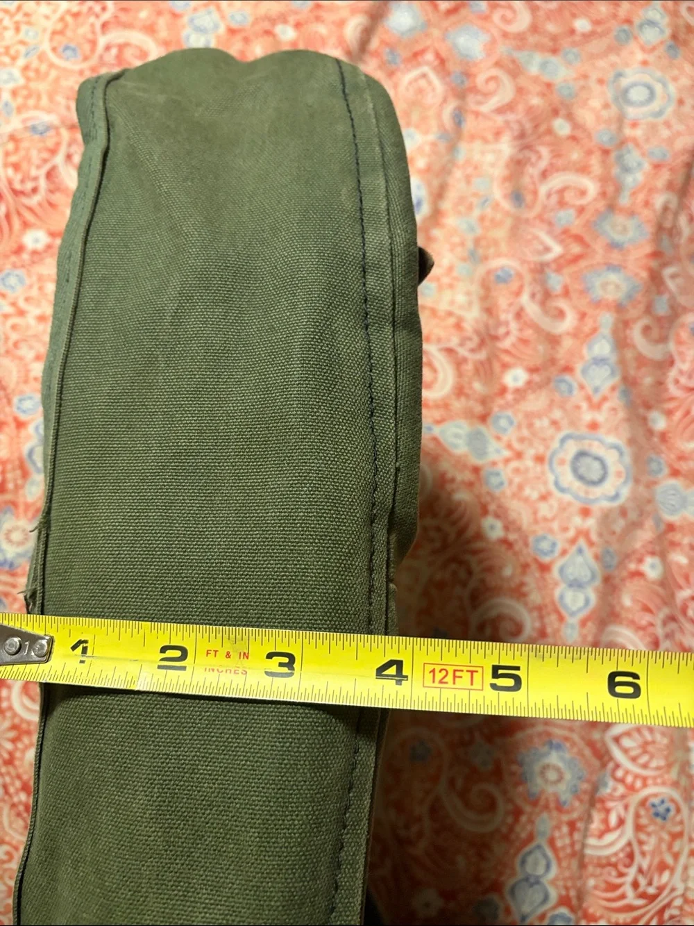 Duluth Pack Green Canvas Men’s Messenger Bag with Brown Leather Trim